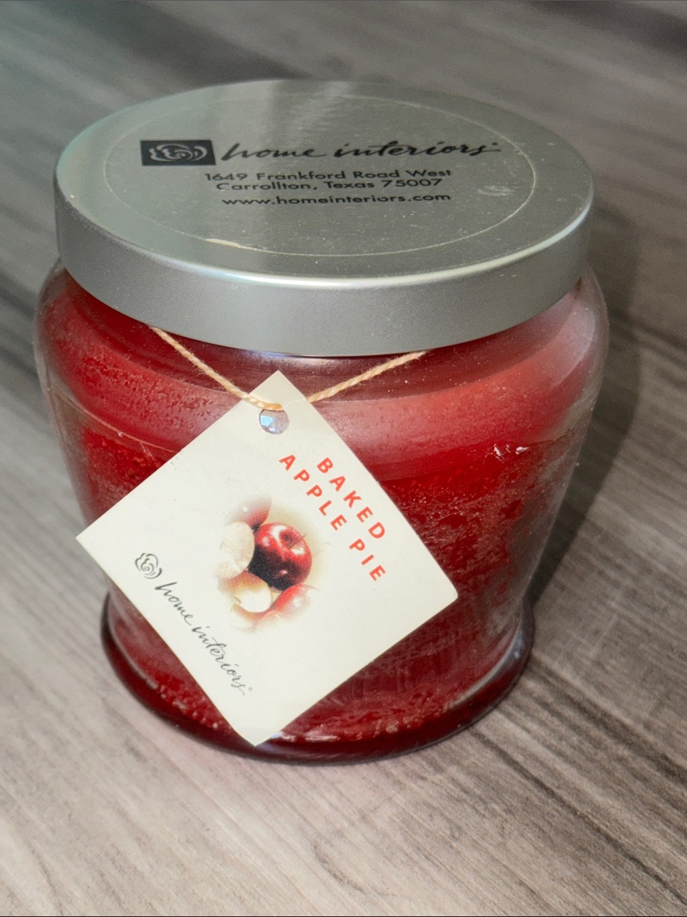 Home Interiors Baked Apple pie candle 12.5 oz used once